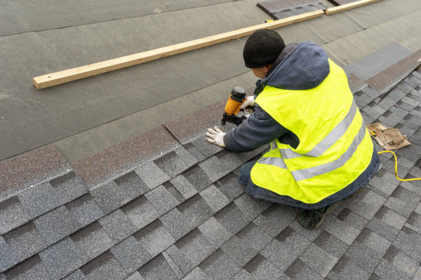 Best Metal Roofing Contractor  in Manchester, IA